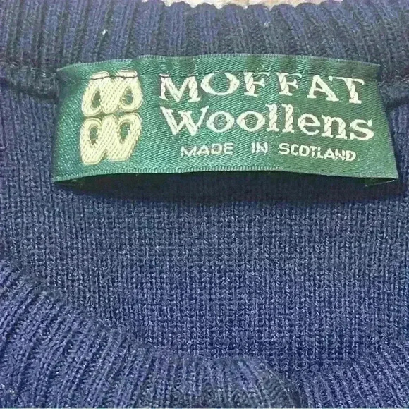 Moffat Woollens Sweater Womens Size M Vintage Floral Embroidery Navy Blue Preppy - Picture 8 of 9